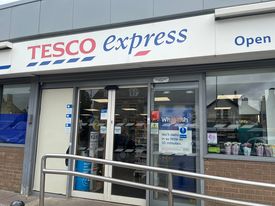 Tesco Express Paganhill